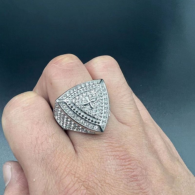 Anel de Cristo em ouro artesanal Amém com diamante e crucifixo