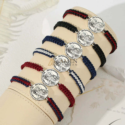 Pulsera trenzada con colgante artesanal con retrato de Jesús de Amén