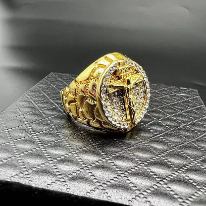 Anel de Cristo em ouro artesanal Amém com diamante e crucifixo