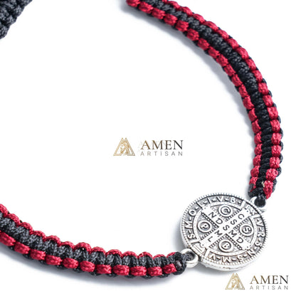 Pulsera trenzada con colgante artesanal con retrato de Jesús de Amén
